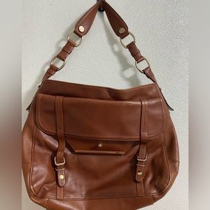 TreVero tan leather shoulder bag with gold hardware